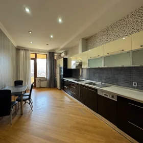 In Baku 220.0 m² apartment is for rent - Изображение 5