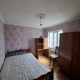 In Khirdalan 60.0 m² house with 2.0 rooms is for sale - Image 3