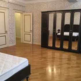 Baku-da 150.0 m2 mənzil kirayə verilir - Şəkil 4