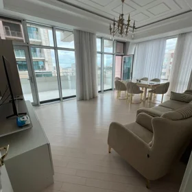 In Baku 170.0 m² apartment is for rent - Image 4