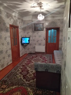 In Baku 60.0 m² apartment is for sale - Image 3