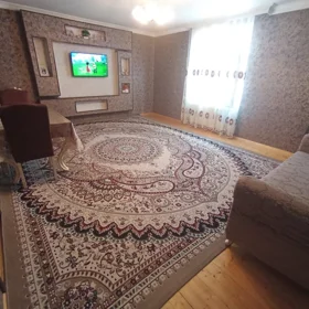 In Baku 97.0 m² house with 3.0 rooms is for sale - Image 3