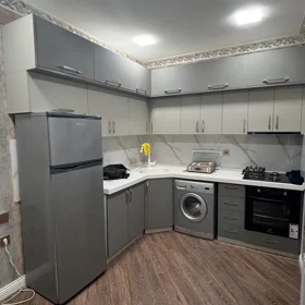 In Baku 80.0 m² house with 2.0 rooms is for rent - Image 4