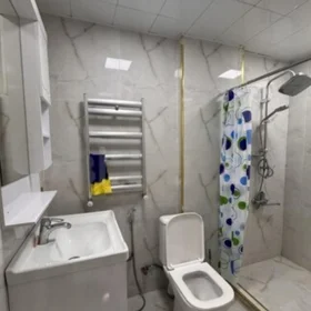 In Khirdalan 65.0 m² apartment is for rent - Image 4