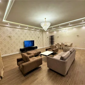 Baku-da 250.0 m2 mənzil kirayə verilir - Şəkil 2