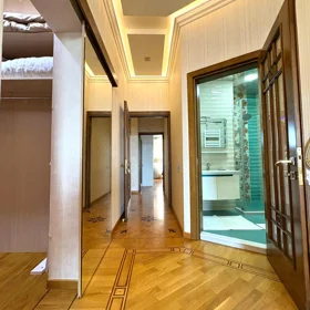 In Baku 131.0 m² apartment is for sale - Изображение 5