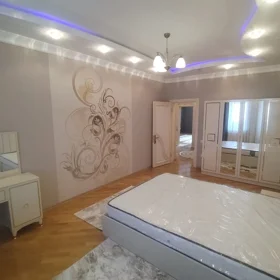 In Baku 115.0 m² apartment is for rent - Image 4