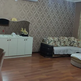 In Baku 150.0 m² apartment is for rent - Изображение 3