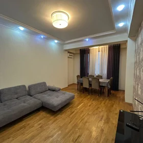 In Baku 110.0 m² apartment is for rent - Image 4