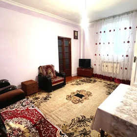 In Baku 70.0 m² house with 3.0 rooms is for rent - Image 3