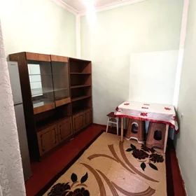 In Baku 70.0 m² house with 3.0 rooms is for rent - Image 5