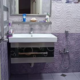 In Baku 70.0 m² apartment is for rent - Image 5