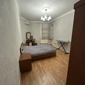 In Baku 90.0 m² apartment is for sale - Изображение 2