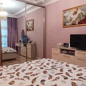In Baku 125.0 m² apartment is for sale - Image 4