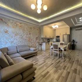 In Baku 90.0 m² apartment is for rent - Image 3
