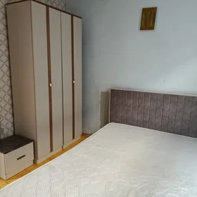 In Baku 80.0 m² house with 3.0 rooms is for rent - Image 3