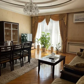 In Baku 165.0 m² apartment is for rent - Изображение 3