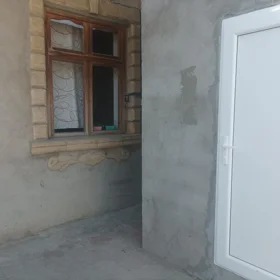 In Khirdalan 65.0 m² apartment is for rent - Image 2