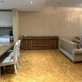 In Baku 180.0 m² apartment is for rent - Изображение 2