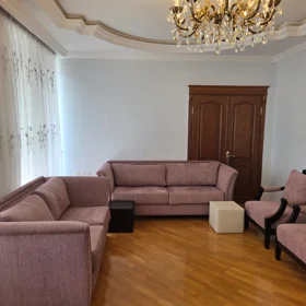 In Baku 135.0 m² apartment is for rent - Изображение 2