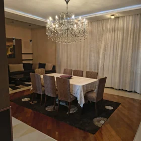 In Baku 150.0 m² apartment is for rent - Изображение 3