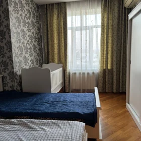 In Baku 85.0 m² apartment is for rent - Image 4