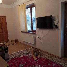 In Baku 220.0 m² house with 5.0 rooms is for sale - Image 3