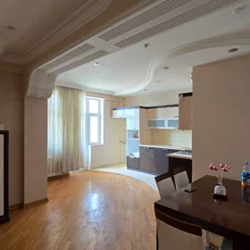 In Baku 110.0 m² apartment is for rent - Изображение 3