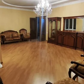 In Baku 200.0 m² apartment is for rent - Изображение 5