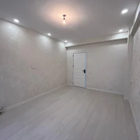 Khirdalan-da 57.0 m2 mənzil satılır - Şəkil 2