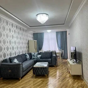 In Baku 110.0 m² apartment is for rent - Image 2