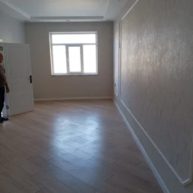 In Baku 170.0 m² house with 4.0 rooms is for sale - Image 3