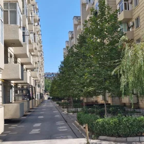 In Khirdalan 57.0 m² apartment is for sale - Image 2