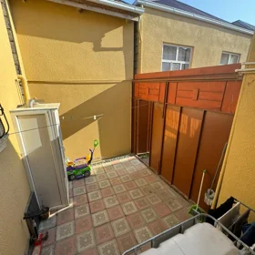 In Baku 45.0 m² house with 3.0 rooms is for sale - Image 4