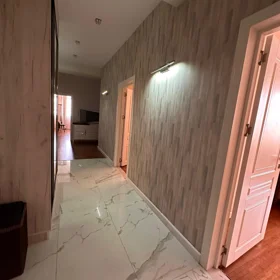 In Baku 110.0 m² apartment is for sale - Image 5