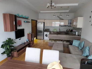In Baku 70.0 m² apartment is for rent - Image 4