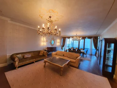 In Baku 227.0 m² apartment is for sale - Image 2