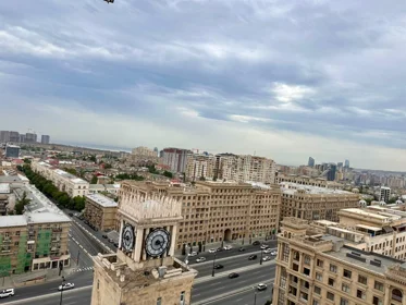 In Baku 110.0 m² apartment is for sale - Image 2