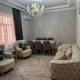 In Baku 120.0 m² house with 4.0 rooms is for sale - Image 3