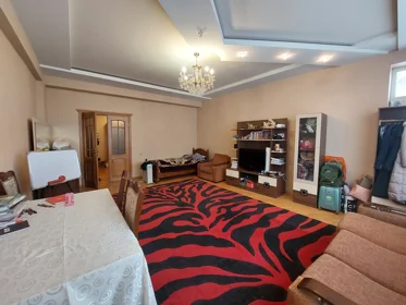 In Baku 120.0 m² apartment is for sale - Image 5