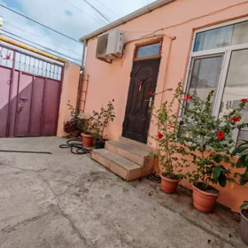 In Khirdalan 110.0 m² house with 3.0 rooms is for sale - Image 3