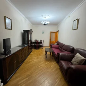 In Baku 90.0 m² apartment is for rent - Image 2