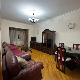 In Baku 90.0 m² apartment is for rent - Image 3
