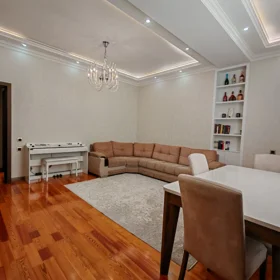 In Khirdalan 87.0 m² apartment is for sale - Image 3