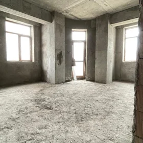 In Baku 82.0 m² apartment is for sale - Image 3
