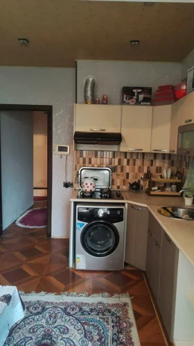 In Baku 85.0 m² apartment is for sale - Image 4