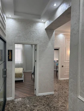 In Baku 71.0 m² apartment is for sale - Image 3