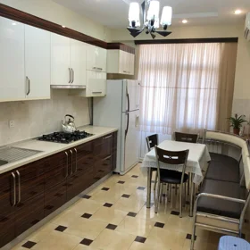 Baku-da 120.0 m2 mənzil kirayə verilir - Şəkil 3