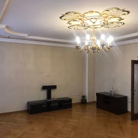 In Baku 130.0 m² apartment is for rent - Изображение 3