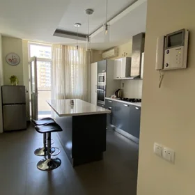 In Baku 220.0 m² apartment is for rent - Изображение 3